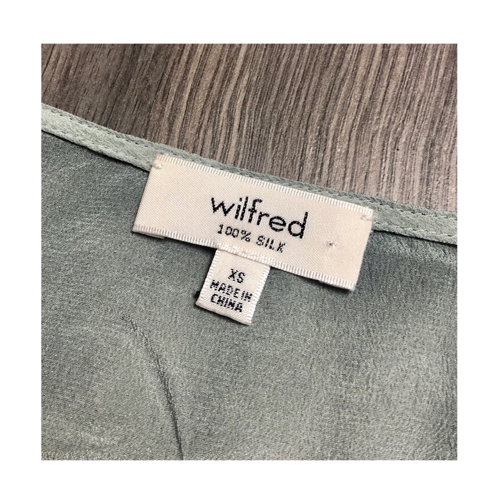 top • wilfred - Picture 3 of 5